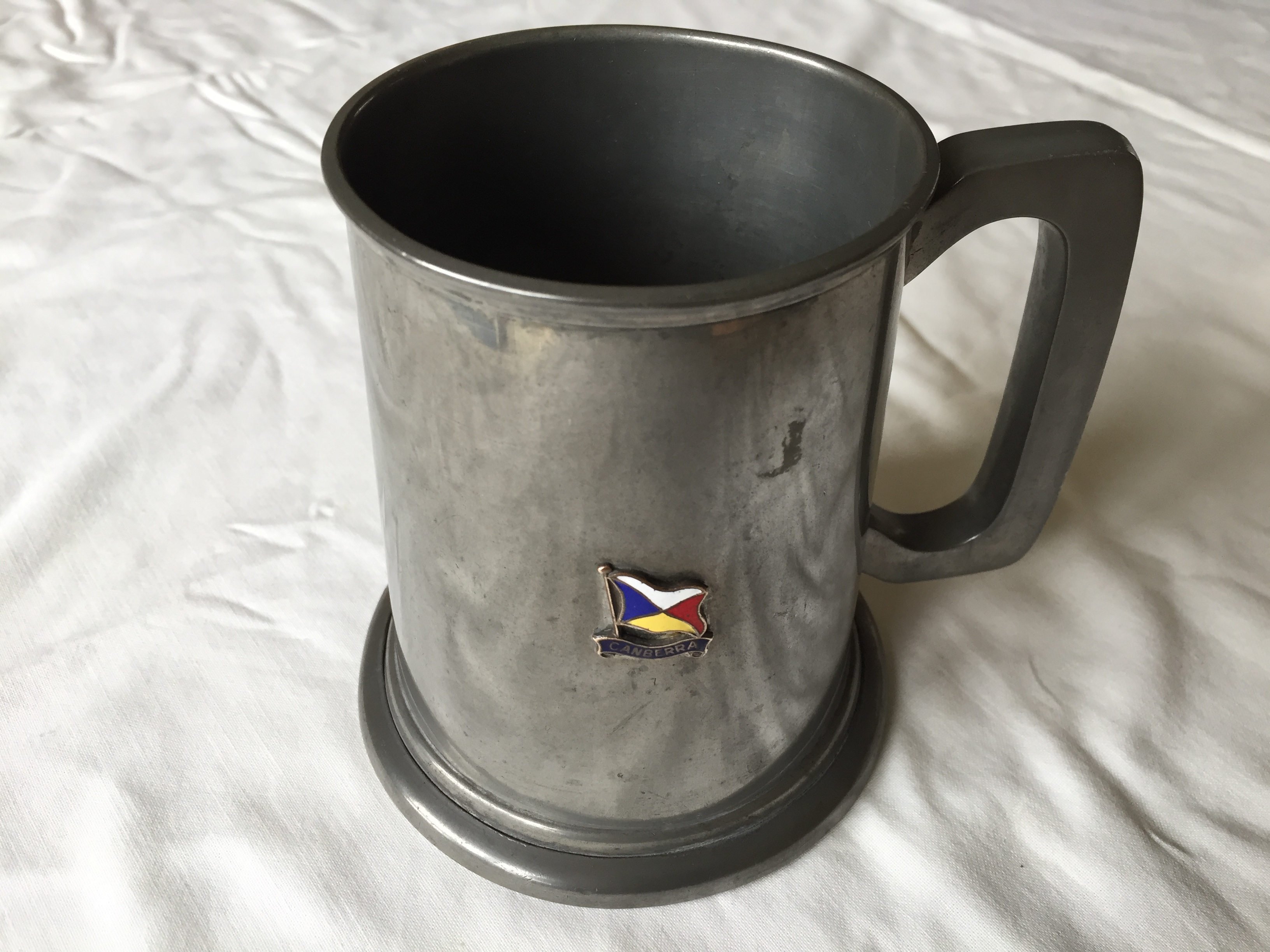 SOUVENIR TANKARD FROM THE P&O LINE VESSEL THE SS CANBERRA